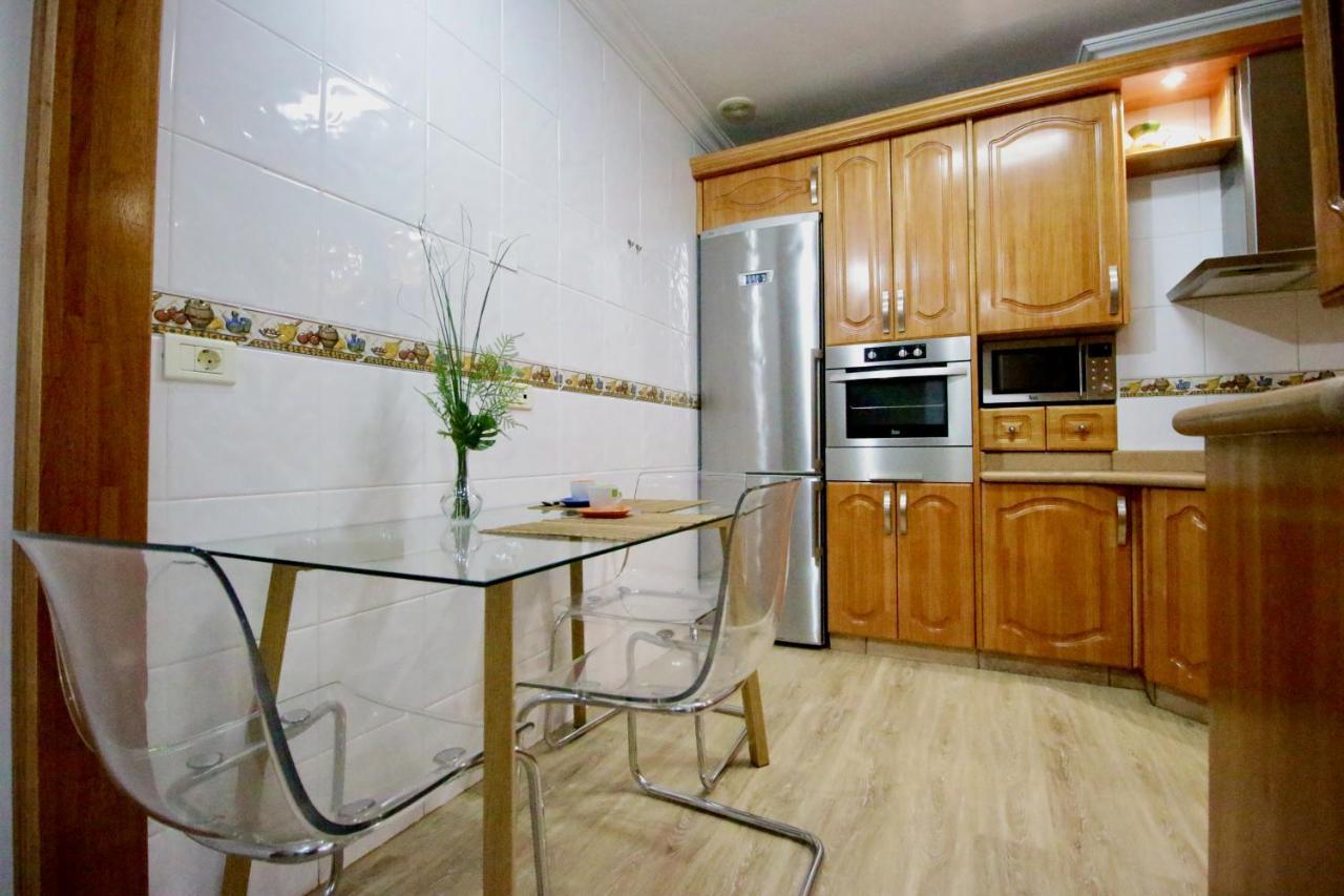 Ohana Atico Avenida Chayofita Appartement Los Cristianos  Buitenkant foto